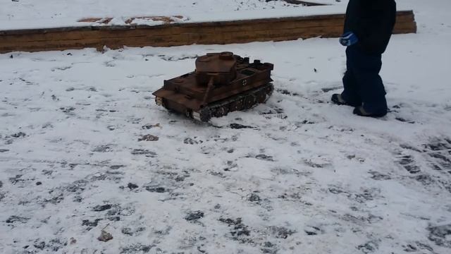 самодельный танк тигр 1/8 смотреть онлайн