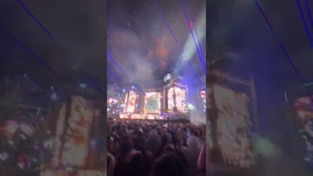 Eric Prydz - Opus @ LIVE at EDC MÉXICO 2023 смотреть онлайн