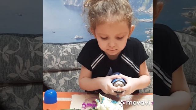 Можно ли покрасить розу, используя окрашенную воду? смотреть онлайн