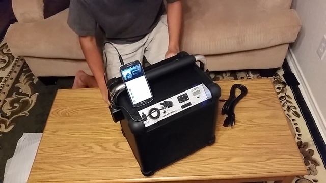 ION Job Rocker Plus Speaker Unboxing смотреть онлайн