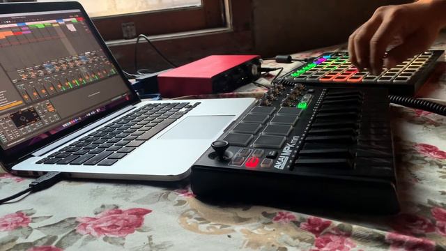 Forever Winter - Nancy Kris (Live Looping at Home) смотреть онлайн