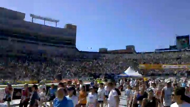 At the Finish Line Bolder Boulder 2010 смотреть онлайн