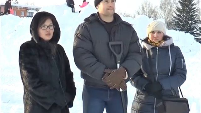 24 часа 12 12 2016 Строительство горки возле ДК смотреть онлайн