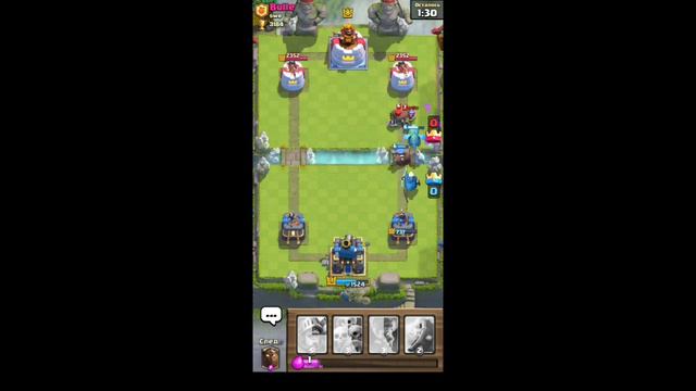 Играю в Clash Royale 1 уровнем, путь к 3300 кубкам. смотреть онлайн