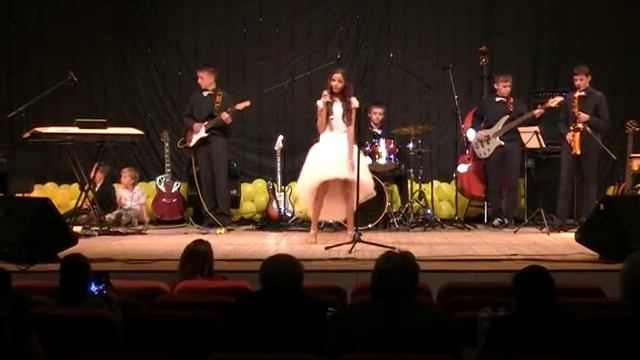 Джазовый септет "Диез" -- J.Cosma - Autumn Leaves (Live) смотреть онлайн