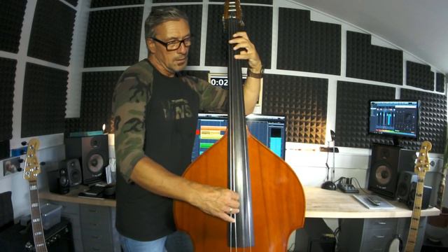 Kontrabas jam over "Cantaloupe Island" (Herbie Hancock) смотреть онлайн