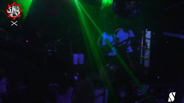 Adhara - Среди Тысяч Имён | Live at SMG X смотреть онлайн