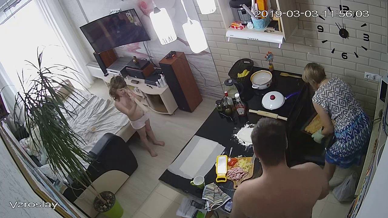 Пока пицца смотреть онлайн