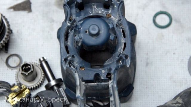 Как починить перфоратор Bosch Professional Gbh 2 24d / Перфоратор вдребезги / Ремонт инструмента Бо