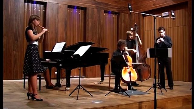 08. M. Uccellini - La Bergamasca смотреть онлайн
