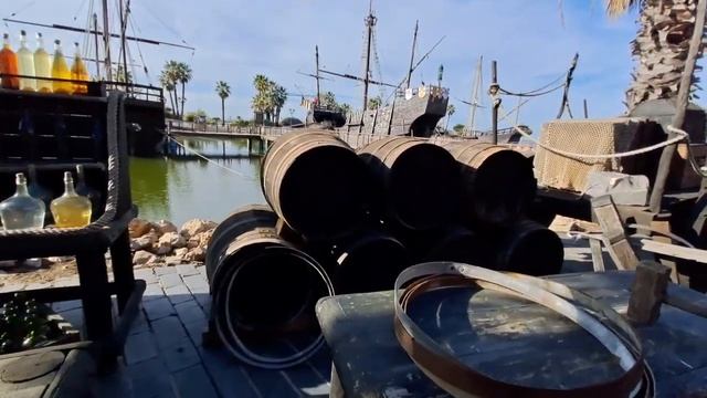 Очень красивые! Близ Кадиса построены точные копии кораблей, на которых Колумб открыл Америку. смотреть онлайн