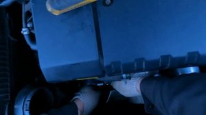 замена ролика обводного ремня Mitsubishi Pajero 3.5 GDI( замена ремня вспомогательных агрегатов.