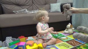 РАННЕЕ РАЗВИТИЕ | что должен уметь ребенок в 11 месяцев