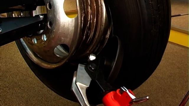 Станок шиномонтажный BRIGHT LC 588 смотреть онлайн