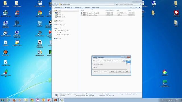 Raspberry Pi 2 Model B Unboxing/Testing [German/Deutsch] смотреть онлайн