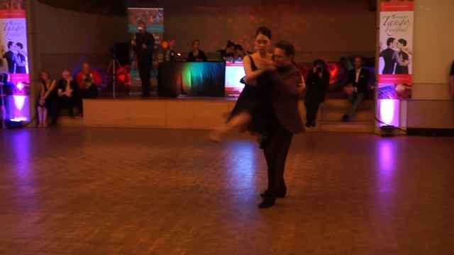 michelle + joachim | TORONTO TANGO FESTIVAL 2017 "Oblivion" Piazzolla смотреть онлайн