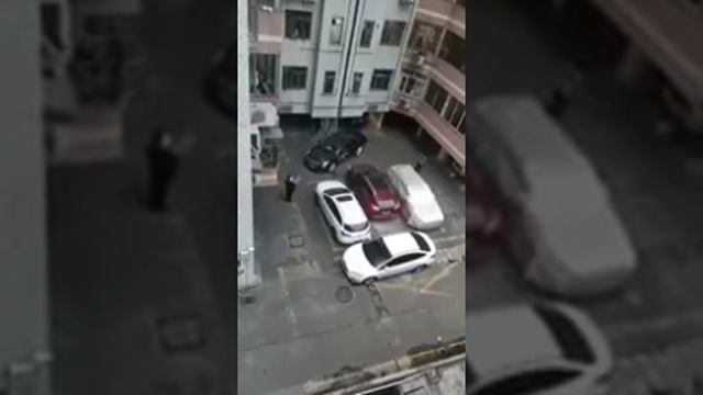 Заблокировали на парковке во дворе смотреть онлайн