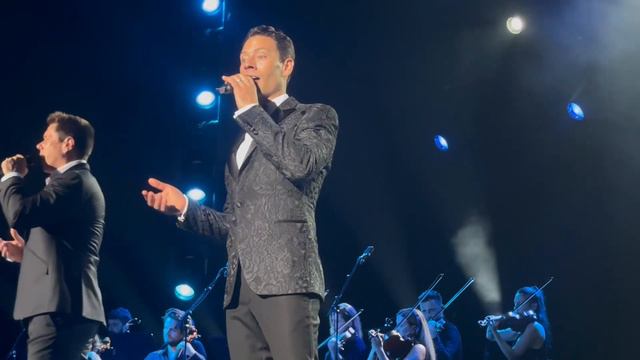 IL DIVO - Hero - In Memory Of Carlos Marin [Live In Istanbul 2022]