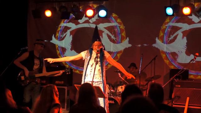 Gong - Control Alt Delete Part смотреть онлайн