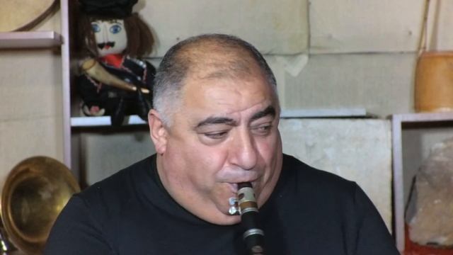 ВАСО КОЛИК ВАРУЖ КИНТАУРИ смотреть онлайн