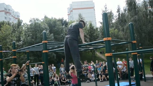 Силовой фристайл Ренат Барышников смотреть онлайн