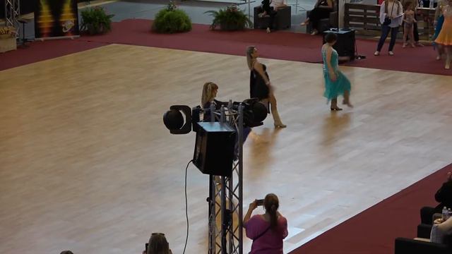 STARS = DANCE A2 =SAPPHIRE F