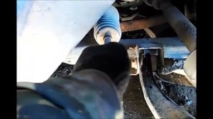 Замена рулевого наконечника Рено Логан