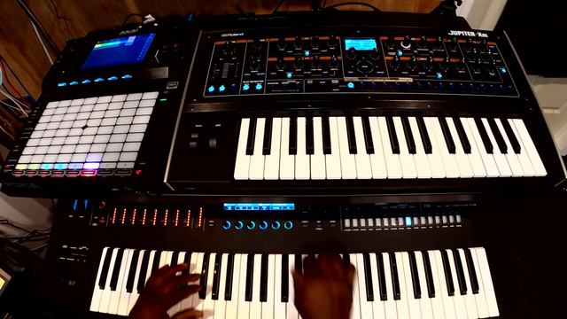 Akai Force + Roland Fantom 6 Neo Soul Freestyle смотреть онлайн