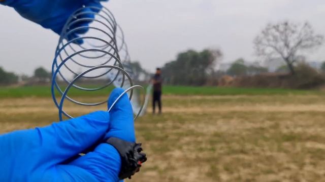 खुशी देने वाला स्प्रिंग || ODDLY SATISFYING SPRING смотреть онлайн