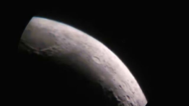 Our Moon on 7-19-2015 through a celestron 127eq смотреть онлайн