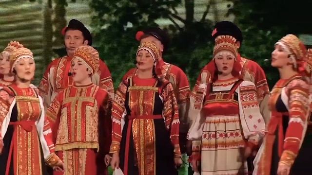 Народный вокальный ансамбль Сударушка (Родниковая Русь) - Во деревне гибки доски смотреть онлайн