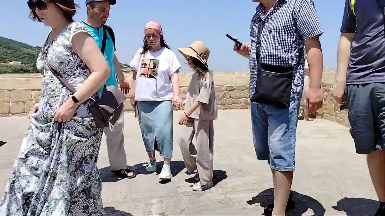 Дербент. Крепость. Вид с крепости на каспийское море