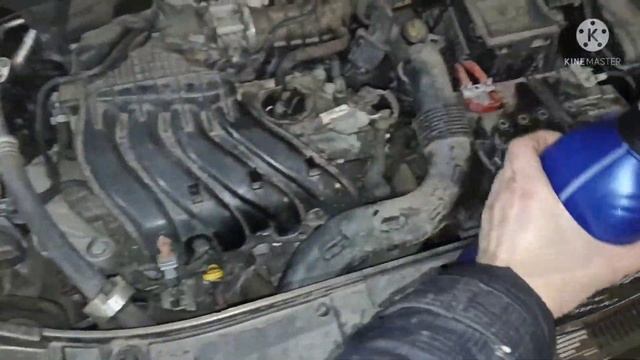 Рено Сандеро Степвей 113 ЛС . Выбор масла сколько лить и какой фильтр ставить что бы не ошибиться. смотреть онлайн