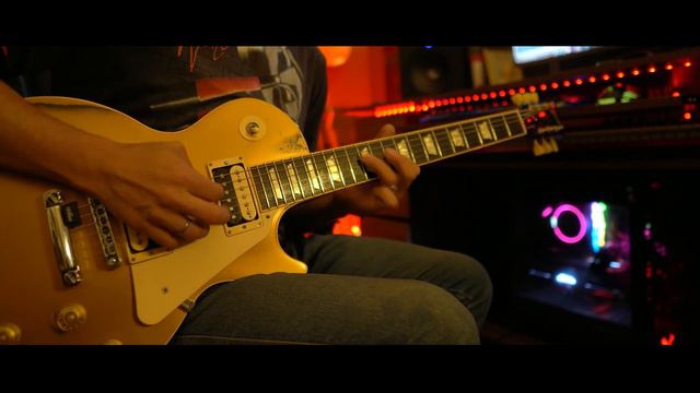 Gibson Les Paul Tradtitonal 1960 Zebra 2011 Satin Goldtop смотреть онлайн