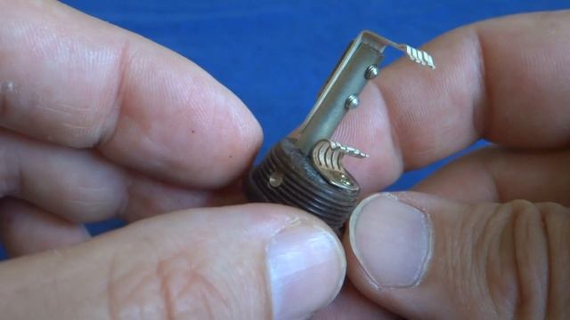 КВАРЦЕВЫЙ РЕЗОНАТОР ЗАЧЕМ ЕМУ ВИЛКА смотреть онлайн