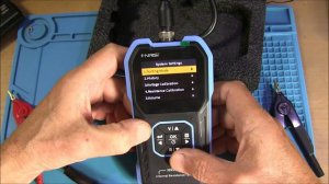 Тестер внутреннего сопротивления аккумулятора FNIRSI HRM-10