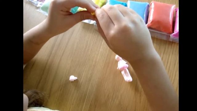 Делаю куклу из воздушного пластилина смотреть онлайн