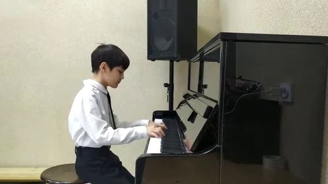 П. Чайковский "Старинная французская песенка" исп. Лукпанов Ринат 10 лет препод. Плужникова С.Н. смотреть онлайн