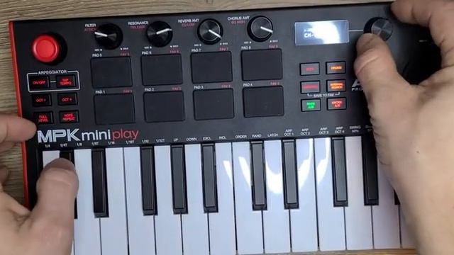 AKAI Professional MPK Mini MK3 Review. Buy Link 👇 смотреть онлайн