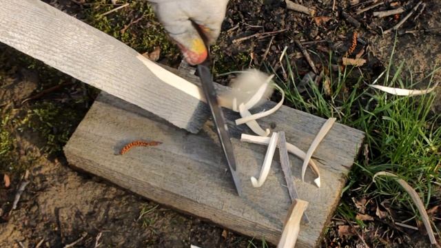 Якутский нож левша, якут под левую руку, строгание дерева якутом, но я правша )) смотреть онлайн