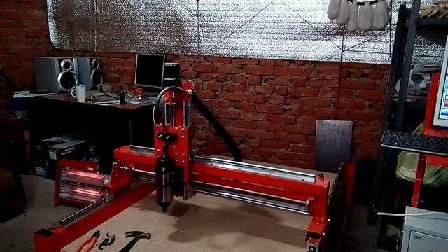 Постройка станка с ЧПУ с нуля . видео-15. Первый запуск смотреть онлайн