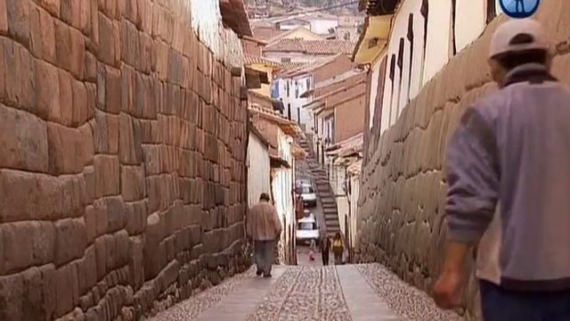 Перу. Дорога к озеру Титикака через древний город инков Мачу Пикчу смотреть онлайн