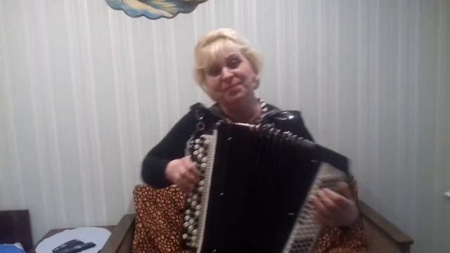 А я стояла на пригорочке исп. Татьяна Наумова смотреть онлайн