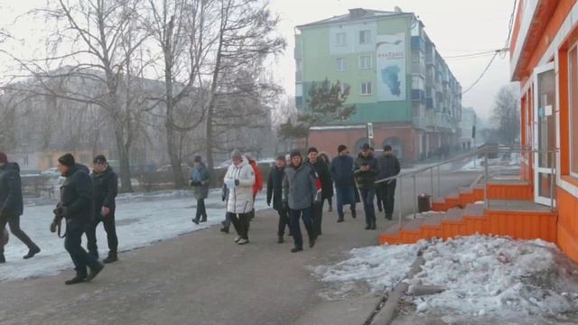 Почему и кому глава Белово дал час на решение вопроса? смотреть онлайн
