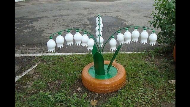 ПОДЕЛКИ ДЛЯ ДАЧИ. ЦВЕТЫ ИЗ ПЛАСТИКОВЫХ БУТЫЛОК. смотреть онлайн