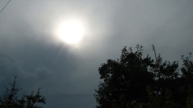 Moving clouds HD 1[Samsung HMX H200 test] смотреть онлайн