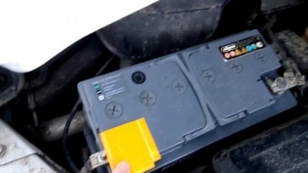 SsangYong kyron + аккумулятор Аком Реактор 100 полярность обратная, переделка площадки