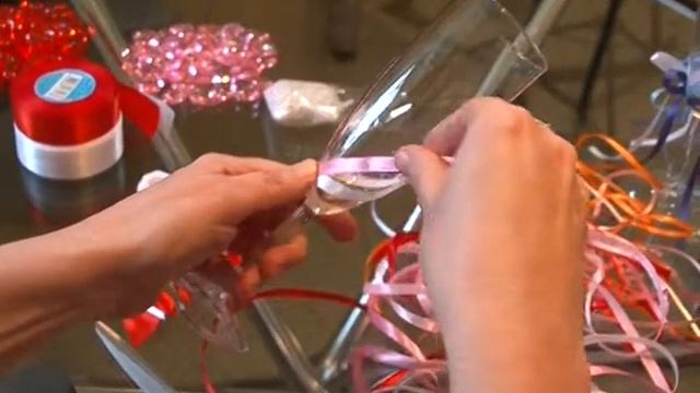 Мастер Класс фужеры на свадьбу молодоженам смотреть онлайн