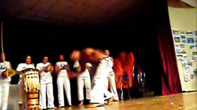 Abada Capoeira Var Septembre 2004 (Jabuti) смотреть онлайн