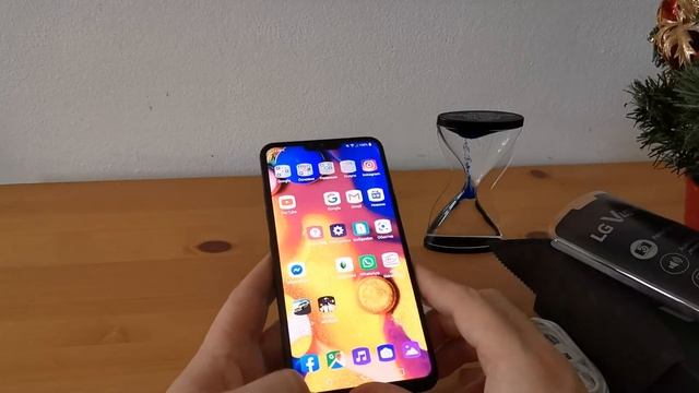 Премиум телефон ли е LG V40 ThinQ ? Ревю!
